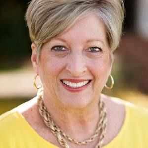 Meet your Posher, Donna